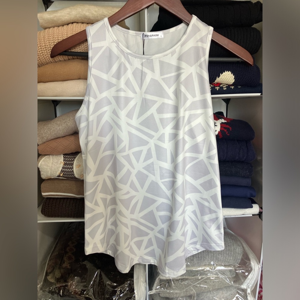 NWT Pinspark Athletic Top